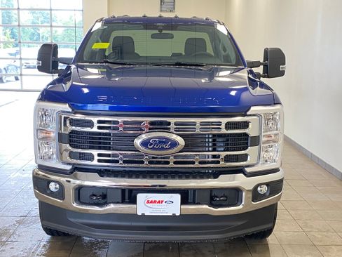 New 2026 Ford F250 XLT w/ FX4 Off-Road Package AWD/4WD image 3
