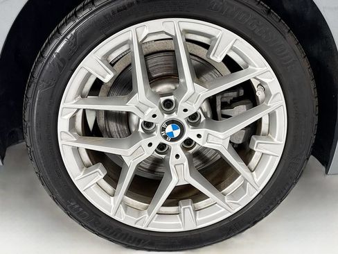 Used 2025 BMW 330i xDrive Sedan w/ M Sport Package AWD/4WD image 32