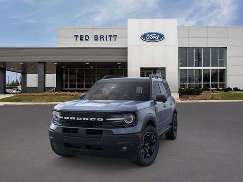 New 2025 Ford Bronco Sport Outer Banks w/ Outer Banks Tech Package+ image 3