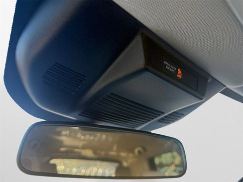 Used 2024 Nissan Rogue SV image 27