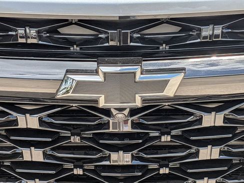 New 2026 Chevrolet Traverse RS FWD image 5