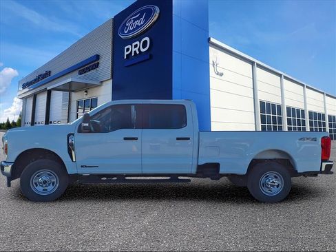 New 2026 Ford F350 XL image 16