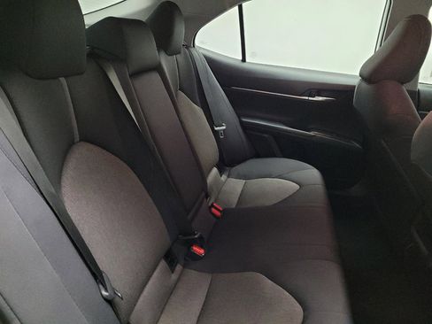 Used 2021 Toyota Camry LE FWD image 19