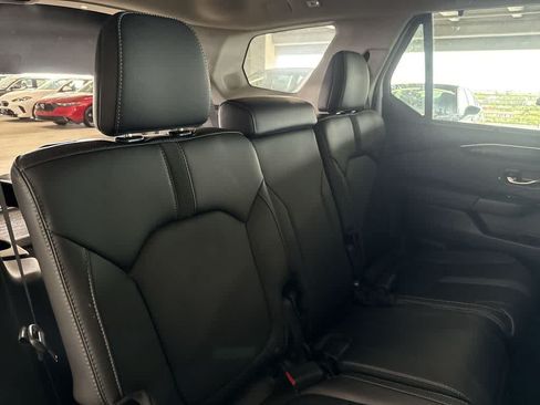 Used 2023 Honda Pilot Touring image 25