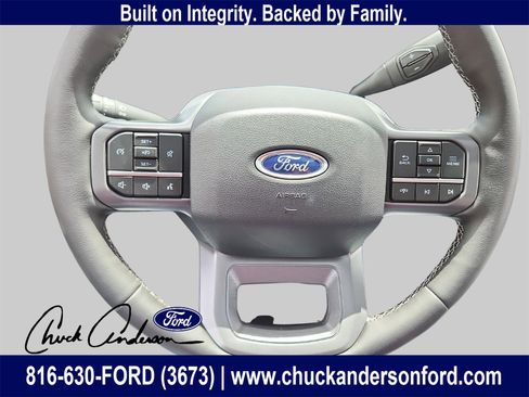 New 2025 Ford F350 Lariat w/ Black Appearance Package image 19