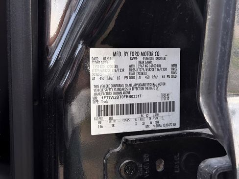 Used 2015 Ford F250 Lariat w/ Lariat Interior Package AWD/4WD image 22