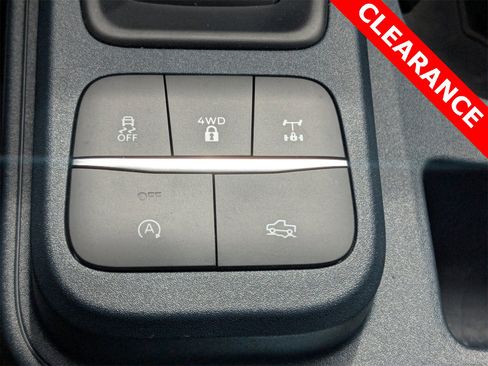 New 2025 Ford Maverick Tremor image 14