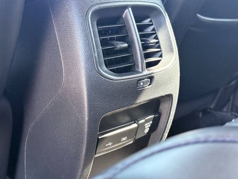Used 2020 Jeep Cherokee Limited AWD/4WD image 37