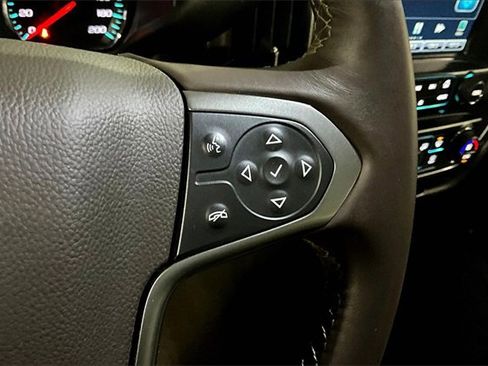 Used 2015 Chevrolet Silverado 1500 LTZ image 22