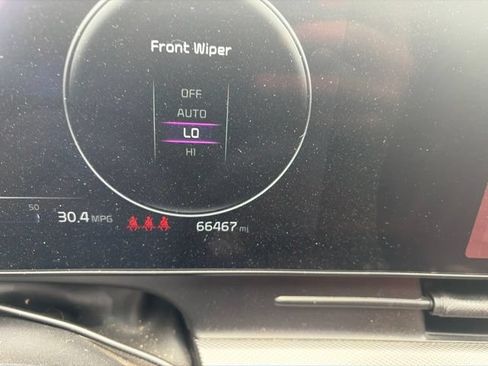 Used 2024 Kia Sportage SX FWD image 11