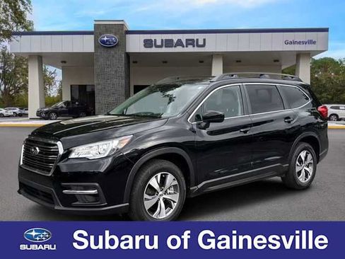 Used 2022 Subaru Ascent Premium w/ Convenience Package AWD/4WD image 1