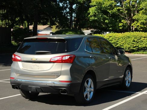 Used 2018 Chevrolet Equinox LT AWD/4WD image 7