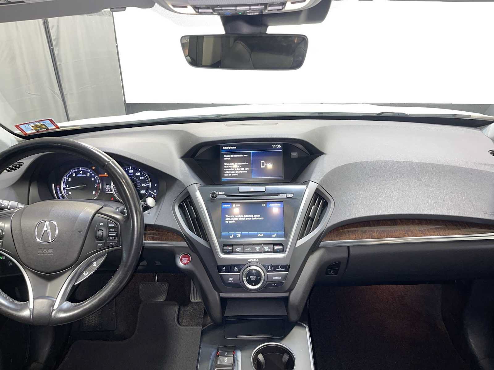 Used 2018 Acura MDX w/ Technology Package AWD/4WD image 10