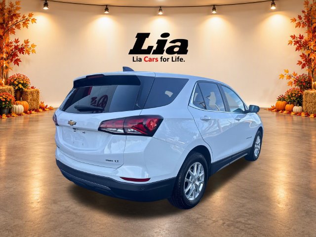 Used 2024 Chevrolet Equinox LT AWD/4WD image 3