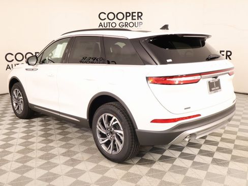 New 2026 Lincoln Corsair Premiere image 22