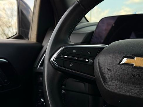 Used 2025 Chevrolet Tahoe LT AWD/4WD image 11