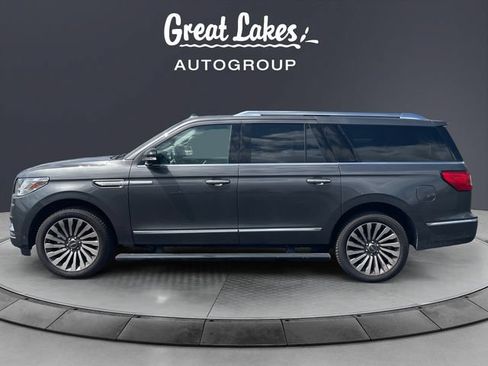 Used 2018 Lincoln Navigator L Reserve w/ Technology Package AWD/4WD image 2