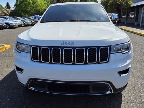 Used 2019 Jeep Grand Cherokee Limited image 3