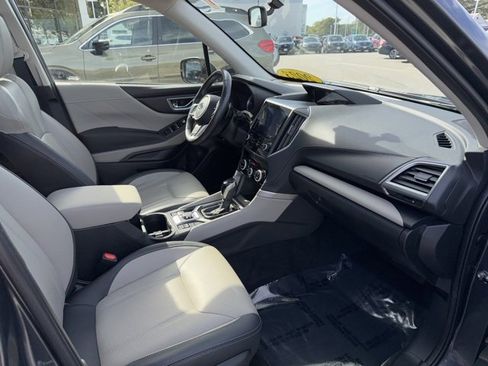 Used 2023 Subaru Forester Limited image 19