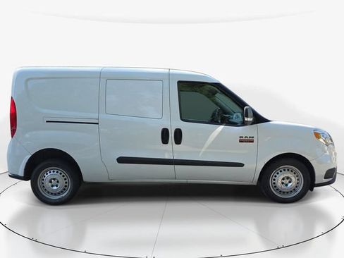 Used 2022 RAM ProMaster City Tradesman FWD image 4