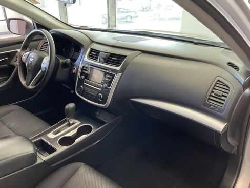 Used 2017 Nissan Altima 2.5 S w/ Power Driver Seat Package image 17