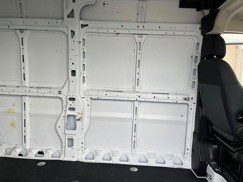 Used 2023 RAM ProMaster 2500 image 18