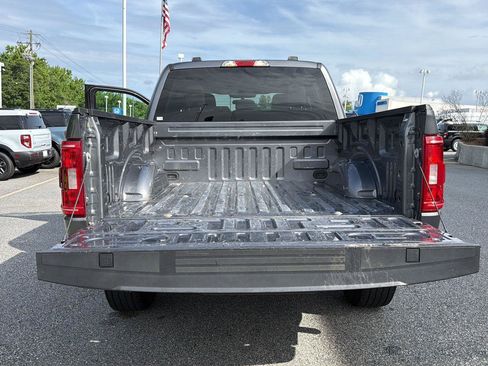 Used 2023 Ford F150 XLT AWD/4WD image 32