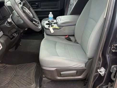 Used 2019 RAM 1500 Express image 5