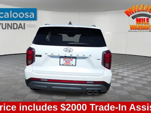 Used 2024 Hyundai Palisade Limited AWD/4WD image 7