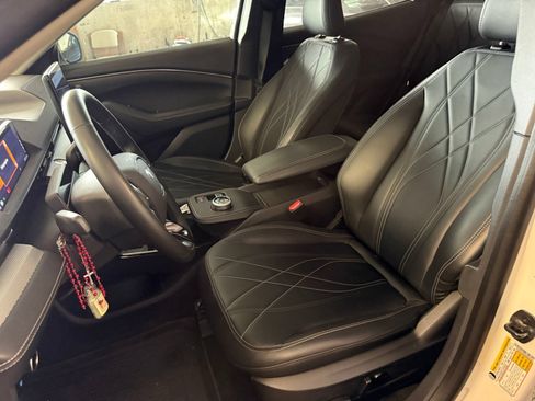Used 2023 Ford Mustang Mach-E Select RWD image 8