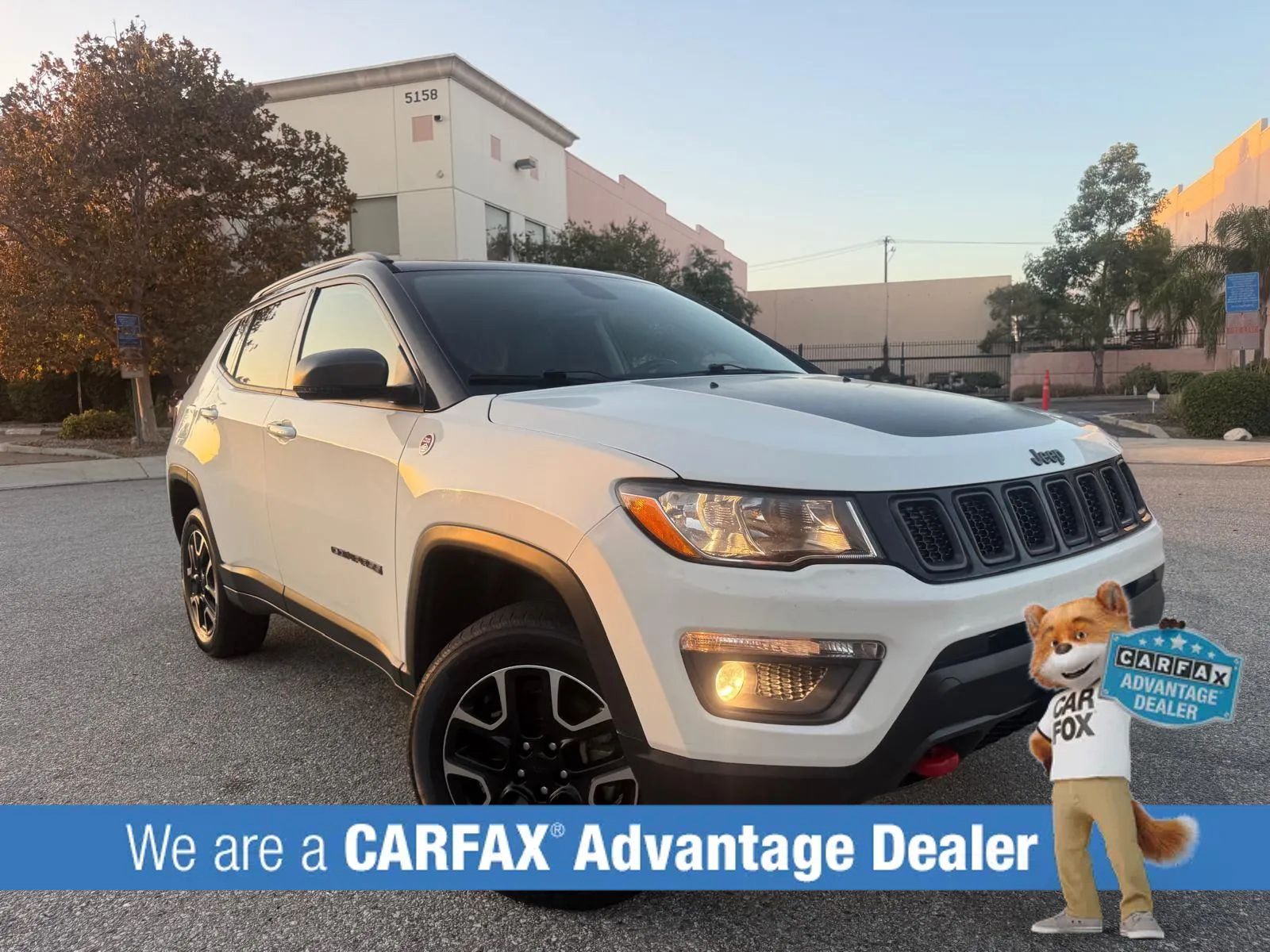 Used 2020 Jeep Compass Trailhawk AWD/4WD image 1