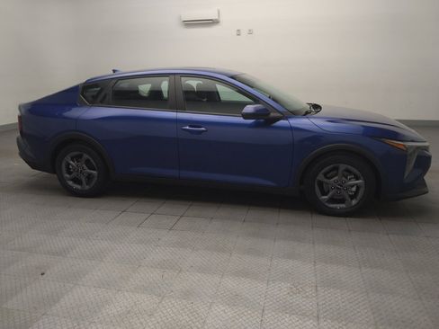 Used 2025 Kia K4 FWD image 11