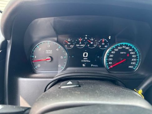 Used 2018 Chevrolet Tahoe Premier RWD image 8
