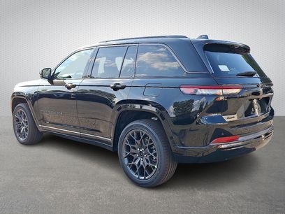 New 2027 Jeep Grand Cherokee Summit w/ Obsidian Package