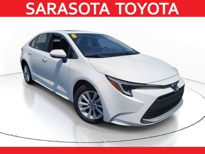 Used 2025 Toyota Corolla XLE