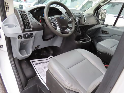 Used 2018 Ford Transit 250 130 Low Roof image 5