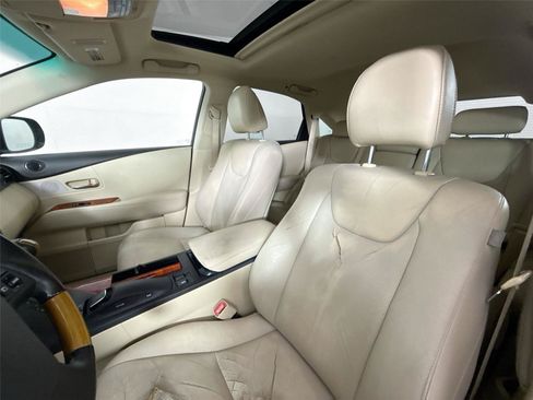 Used 2010 Lexus RX 350 2WD image 3