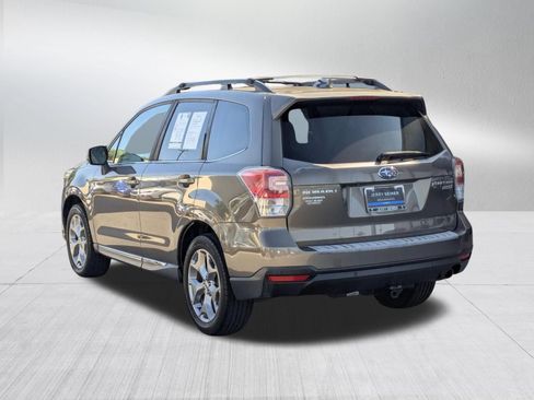 Used 2017 Subaru Forester 2.5i Touring AWD/4WD image 3