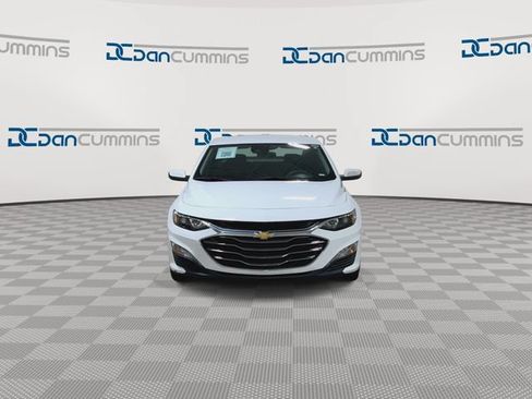 Used 2024 Chevrolet Malibu LT FWD image 3