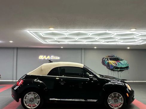 Used 2015 Volkswagen Beetle 1.8T image 7