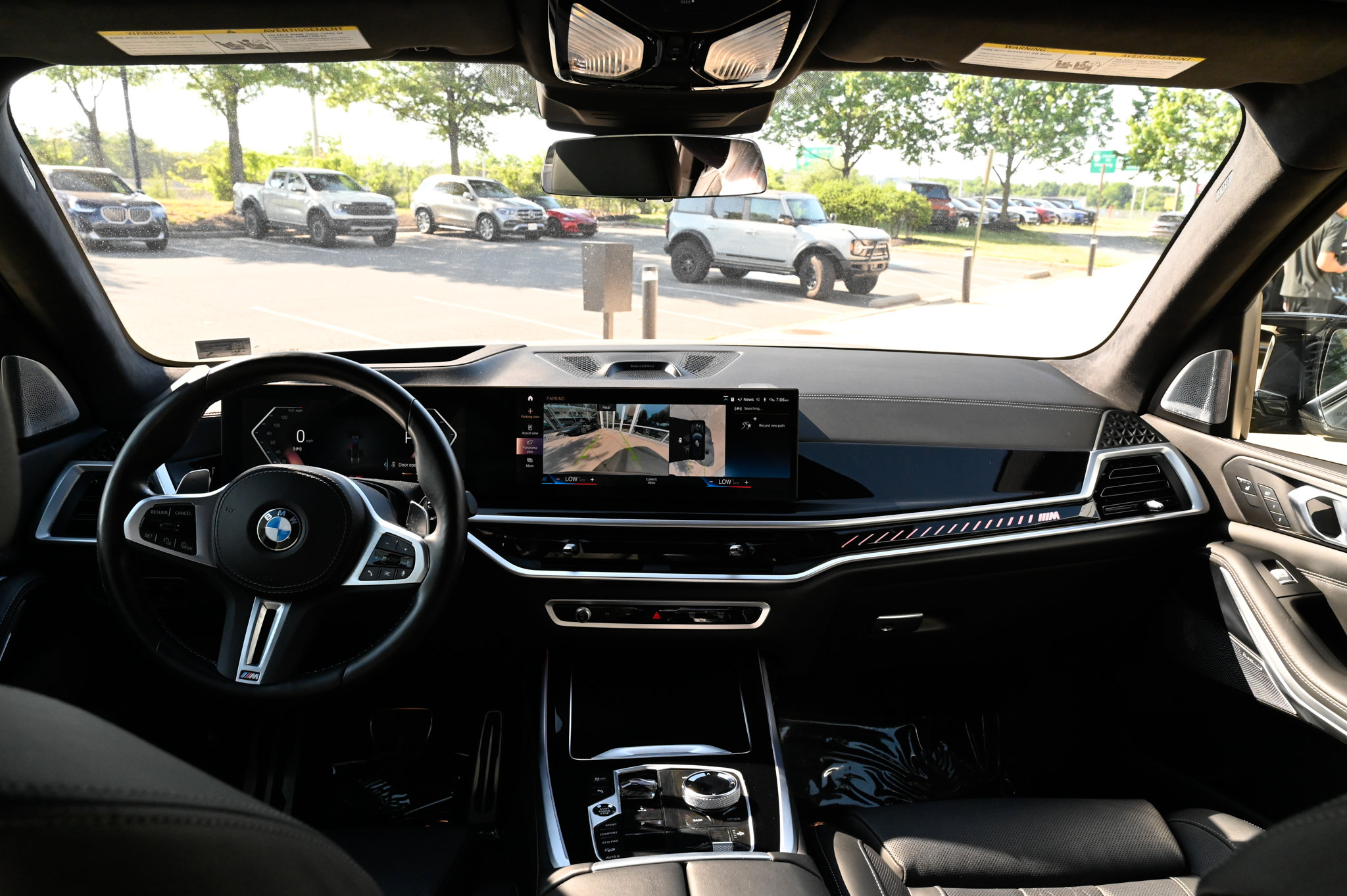 Used 2023 BMW X7 M60i w/ Executive Package AWD/4WD image 43