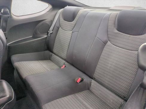 Used 2016 Hyundai Genesis 3.8 RWD image 20