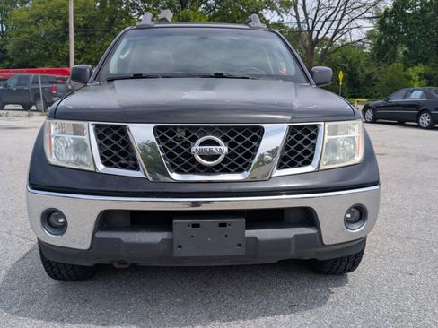 Used 2005 Nissan Frontier NISMO w/ (J01) Sunroof Pkg AWD/4WD image 8