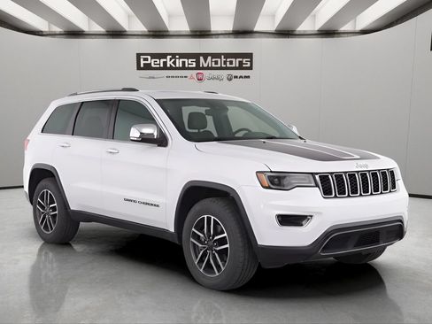 Used 2020 Jeep Grand Cherokee Limited w/ Luxury Group II AWD/4WD image 8