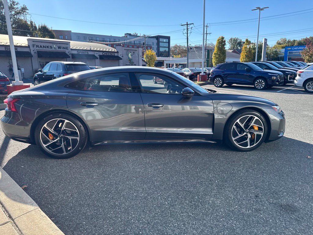 Used 2024 Audi RS e-tron GT w/ Carbon Performance Package AWD/4WD image 14