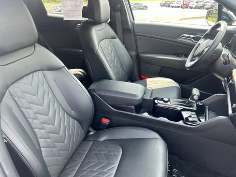 Used 2025 Kia Sportage X-Line w/ Premium Package AWD/4WD image 10