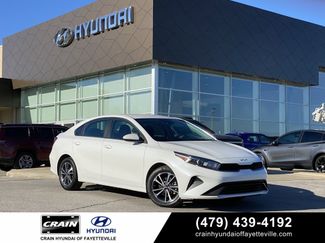 Used 2024 Kia Forte LXS video 1