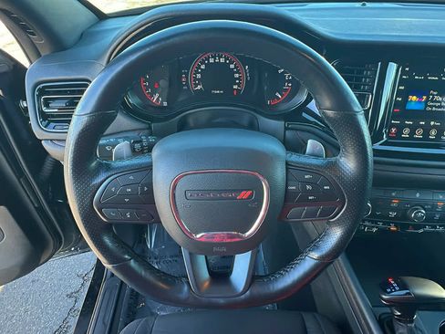 Used 2023 Dodge Durango GT image 18