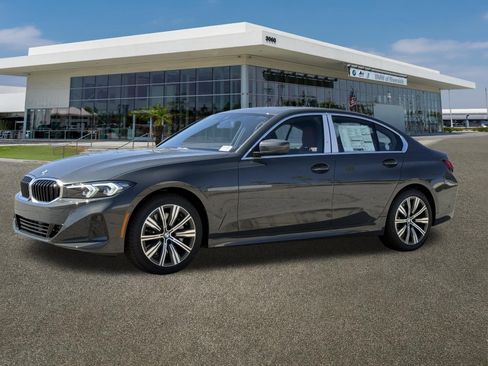 New 2026 BMW 330i Sedan w/ Premium Package RWD image 5
