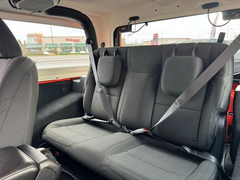 Used 2018 Jeep Wrangler Sport image 22